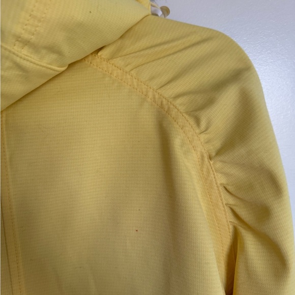 Oakley Gretchen Bleiler Signature Series Women's Snow Jacket. Size Large - Picture 8 of 8